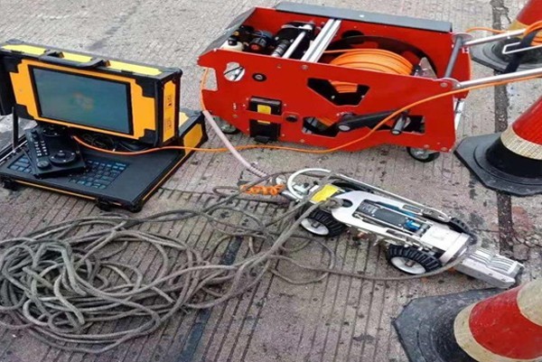 金湖CCTV管道检测机器人