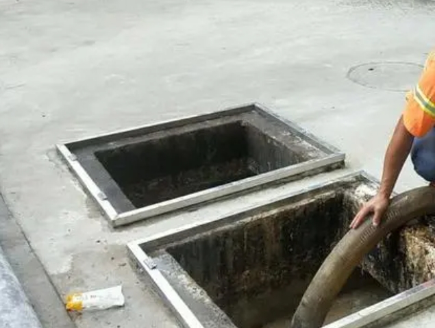 金湖化粪池清理