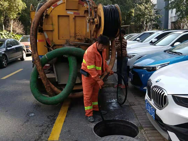 金湖排污管道清淤