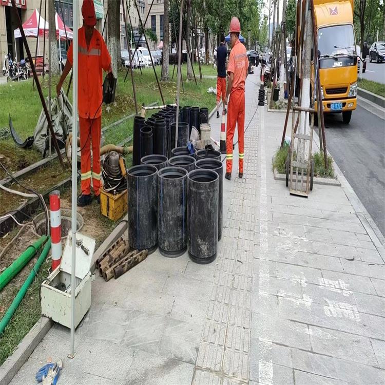 金湖管道短管置换修复